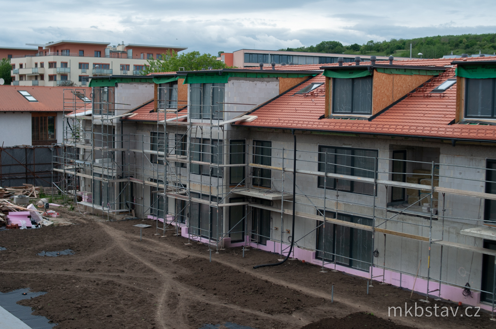 Výstavba nových domů v Jinonicích